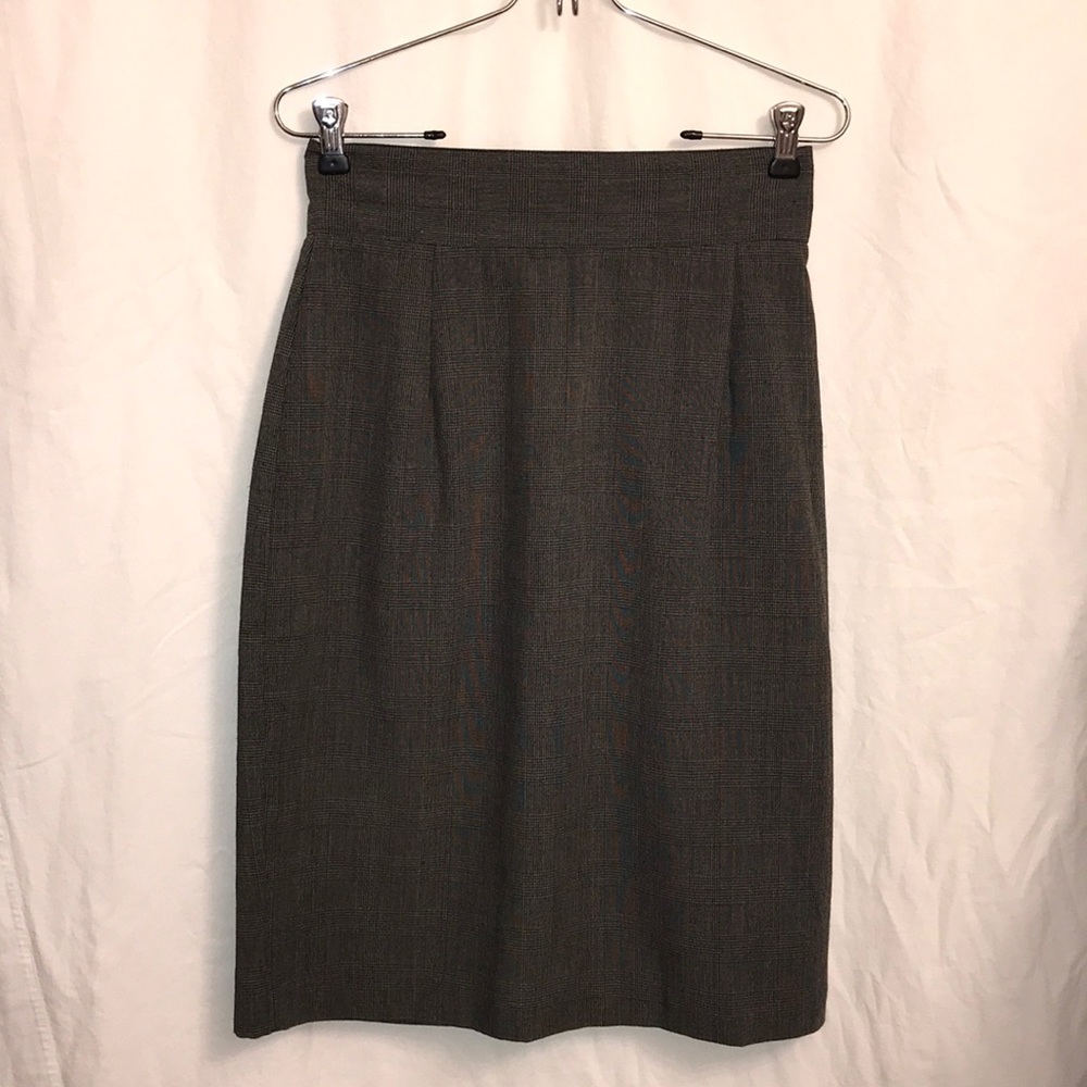 ⭐️3 for $29 Jara Lined Midi Skirt